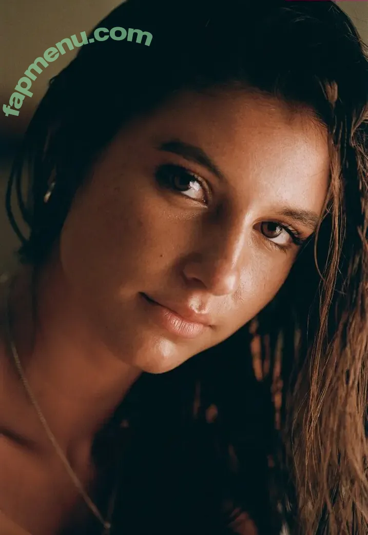 Rachelle Van Waardhuizen nude photo #1900 (rachelle_v_waardhuizen)