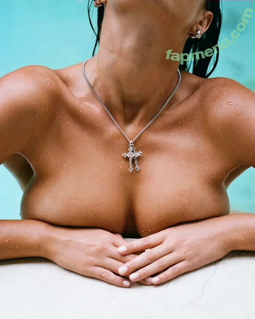 Rachelle Van Waardhuizen nude photo #1921 (rachelle_v_waardhuizen)