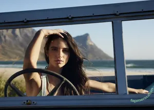 Rachelle Van Waardhuizen / rachelle_v_waardhuizen nude photo #2170