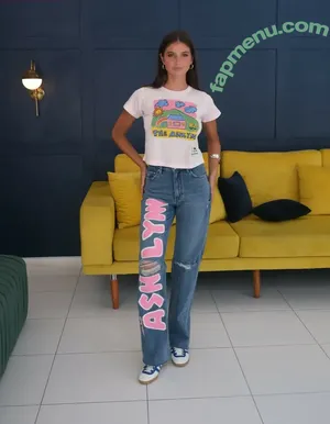 Rachelle Van Waardhuizen / rachelle_v_waardhuizen nude photo #2182