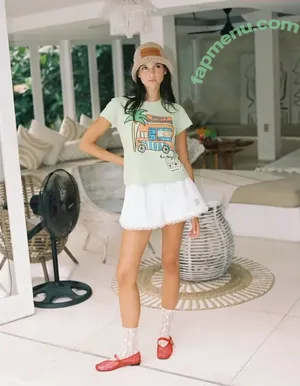 Rachelle Van Waardhuizen / rachelle_v_waardhuizen nude photo #2210