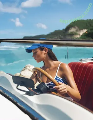 Rachelle Van Waardhuizen / rachelle_v_waardhuizen nude photo #2326