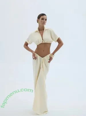 Rachelle Van Waardhuizen / rachelle_v_waardhuizen nude photo #2565