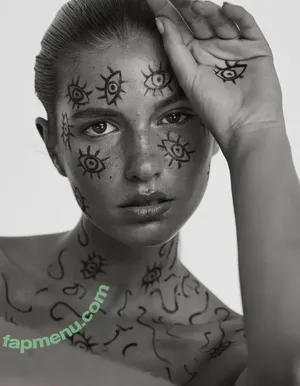 Rachelle Van Waardhuizen / rachelle_v_waardhuizen nude photo #2611