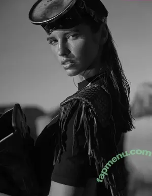 Rachelle Van Waardhuizen / rachelle_v_waardhuizen nude photo #2998