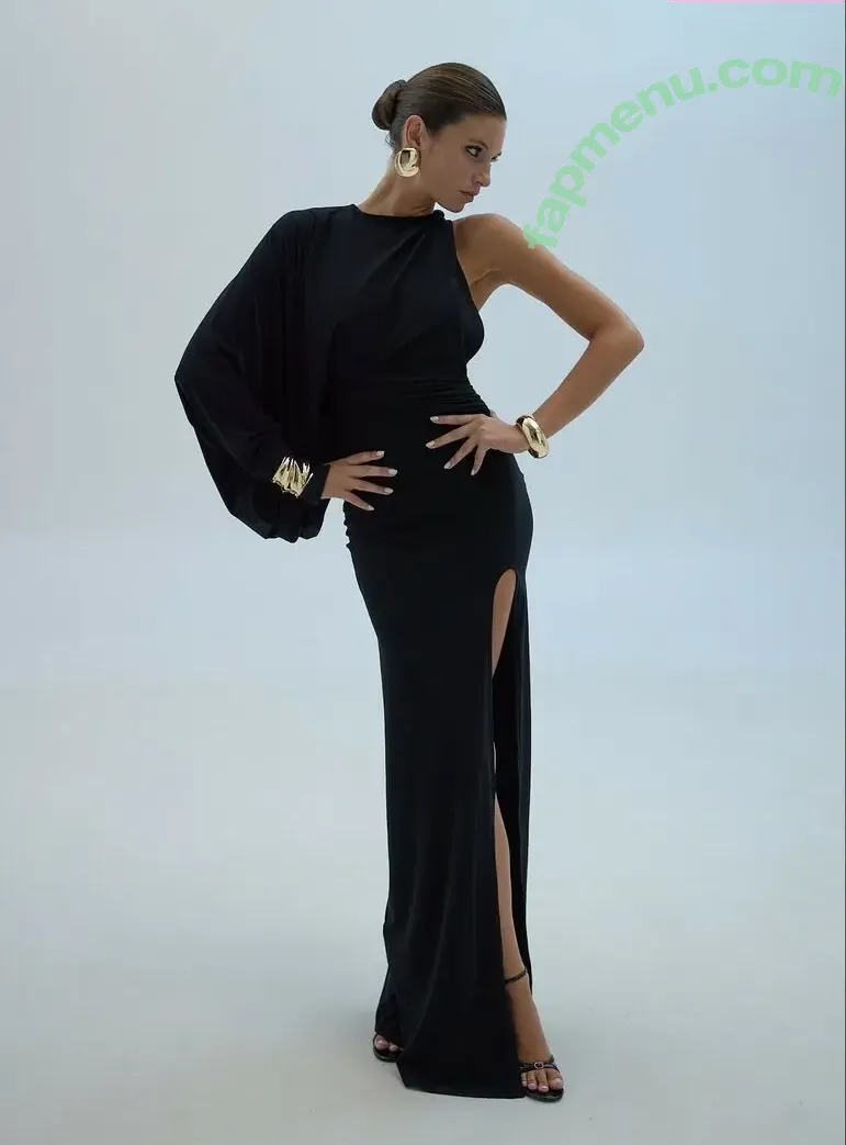 Rachelle Van Waardhuizen nude photo #2267 (rachelle_v_waardhuizen)