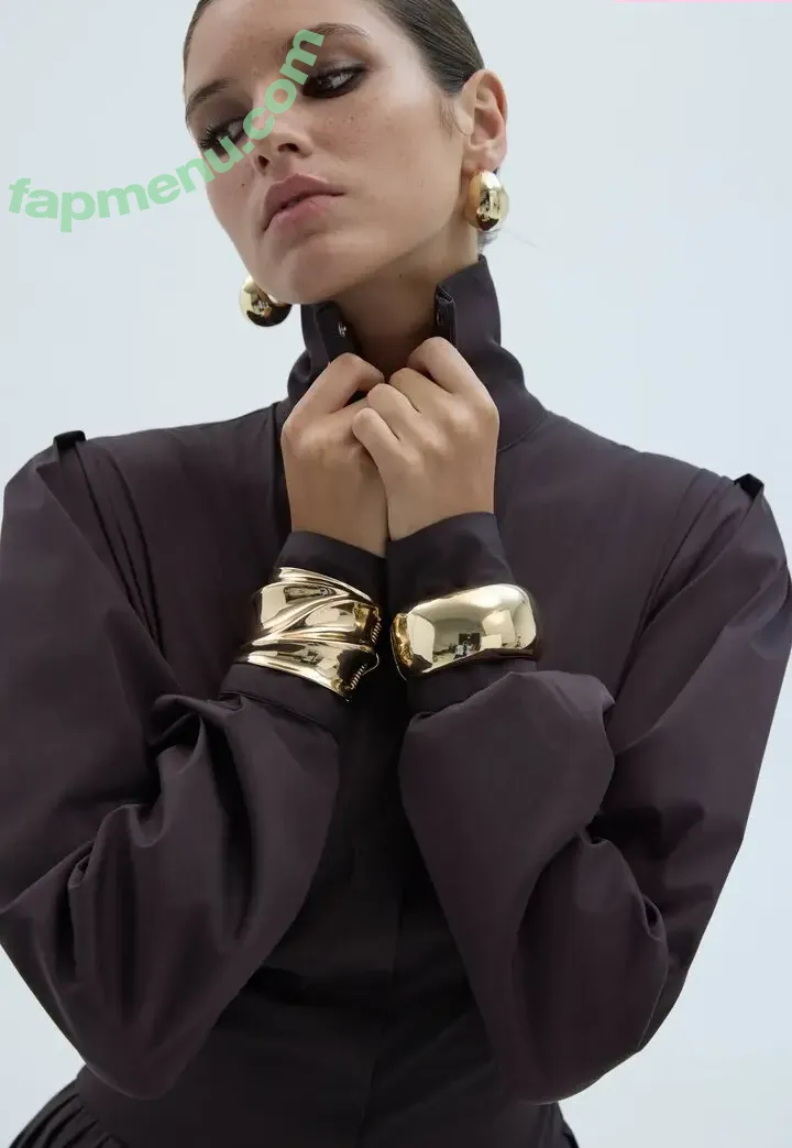 Rachelle Van Waardhuizen nude photo #2285 (rachelle_v_waardhuizen)