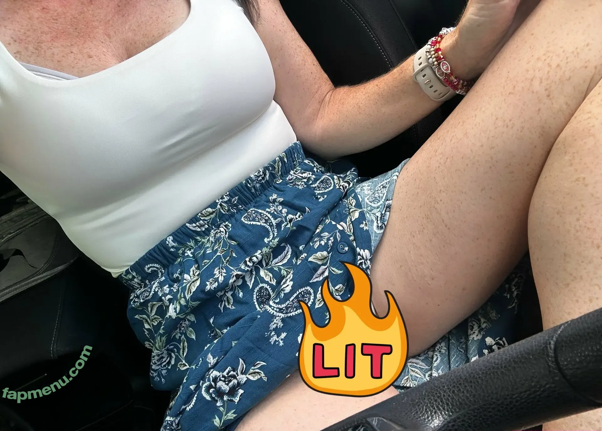 Rachierach429 nude photo #0097 (Rachierachpart2 / racheldolezal / rachie_rach87)