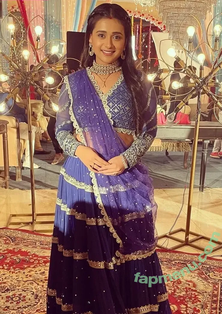 Radhika Muthukumar nude photo #0003 (Radhika Muthukumar)