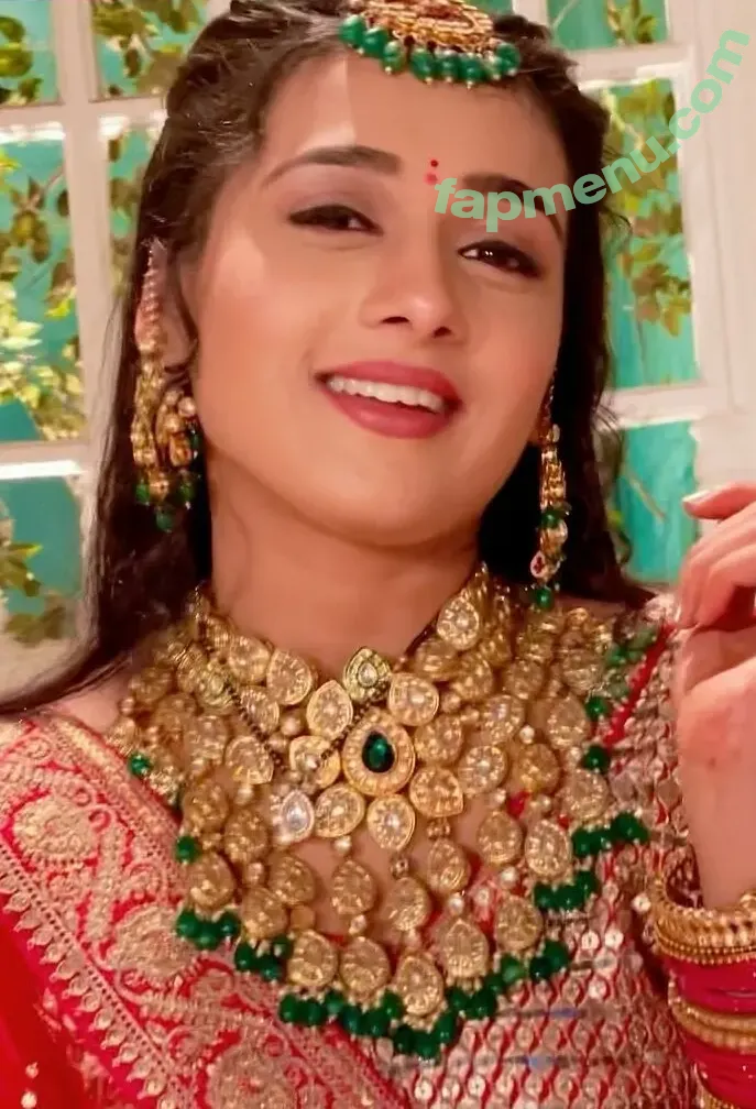 Radhika Muthukumar nude photo #0007 (Radhika Muthukumar)