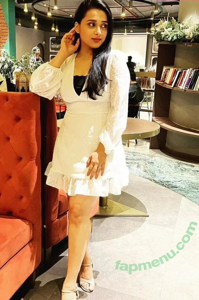 Radhika Muthukumar nude photo #0014 (Radhika Muthukumar)