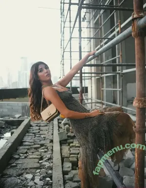 Radhika Seth / radhikasethh nude photo #0124