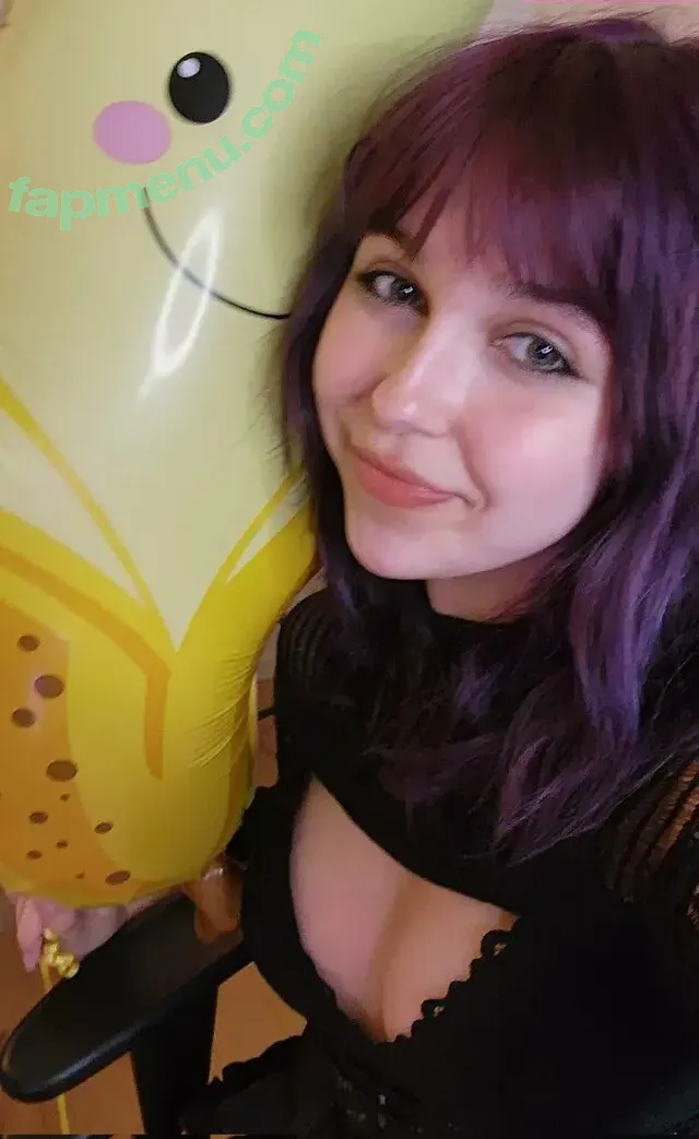 RadioJH nude photo #0011 (Audrey / RadioAudreyLive)