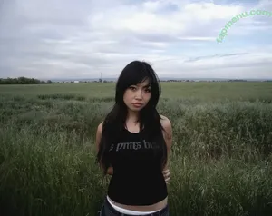 Radvxz / Beabadoobee nude photo #0644