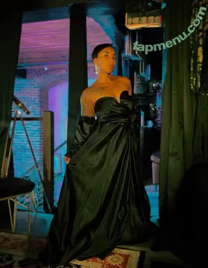 rae_champagne / Dezi Sunshine / raechampagne nude photo #0064