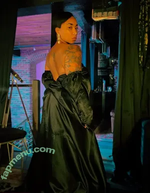 rae_champagne / Dezi Sunshine / raechampagne nude photo #0066