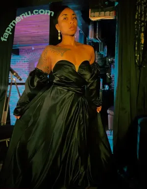 rae_champagne / Dezi Sunshine / raechampagne nude photo #0067