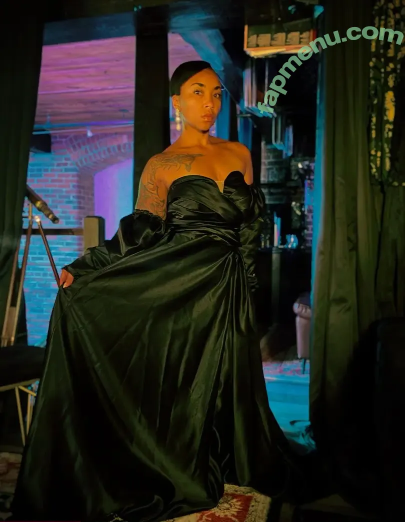 rae_champagne nude photo #0055 (Dezi Sunshine / raechampagne)