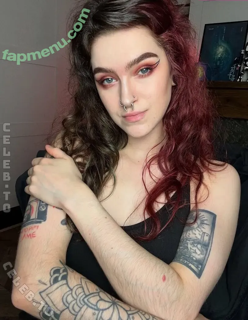 Rae Moon nude photo #0121 (rae_moon / rae_moonn / raspberraemoon)