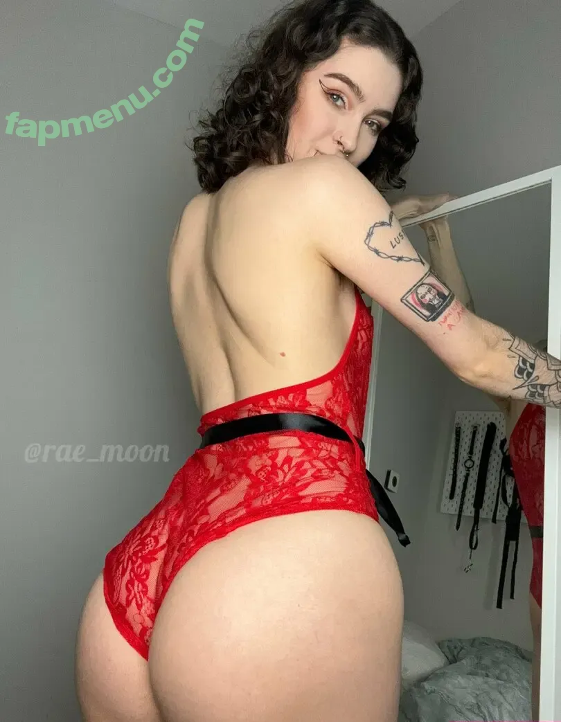rae_moonfree nude photo #0026 (rae_moonn)