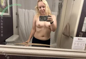 Rae Rekless / RaeRekless / shortandfeistyy nude photo #0006