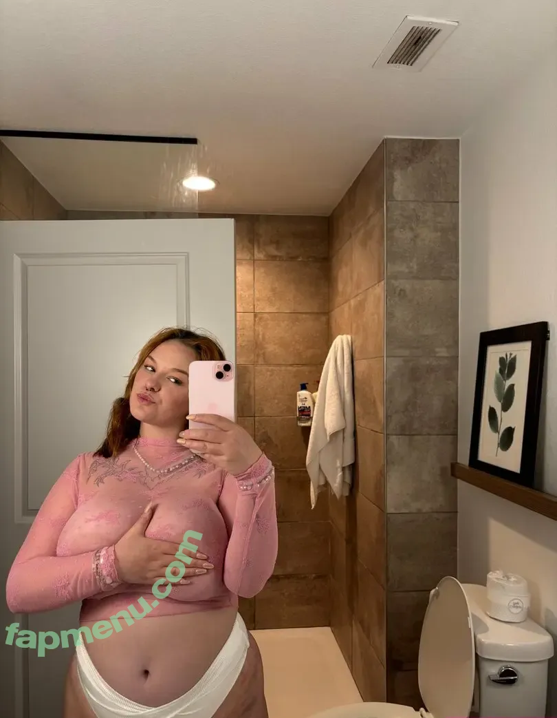 Raeeebby nude photo #0081 (abigail.raeee01 / raeeebbyy / vip.raeeebby)