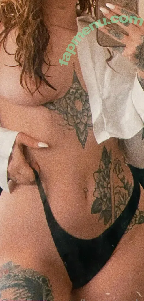 raeeloraa nude photo #0026 (raeeloraa)