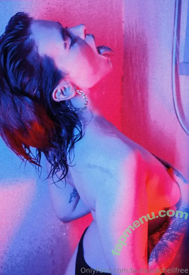 raeeloraa nude photo #0033 (raeeloraa)