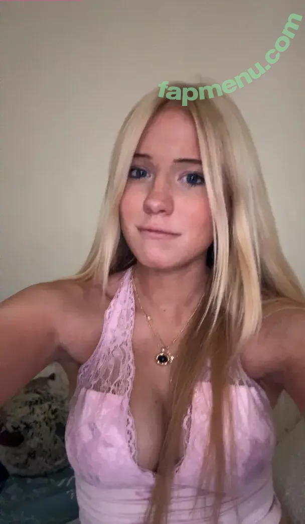 Raegan Fordemwalt nude photo #0024 (raeganspoetry)