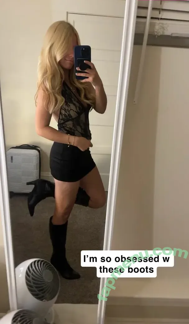 Raegan Fordemwalt nude photo #0074 (raeganspoetry)