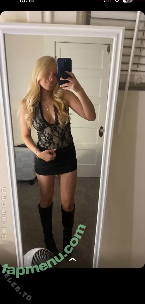 Raeganspoetry nude photo #0029 (Raeganspoetry)