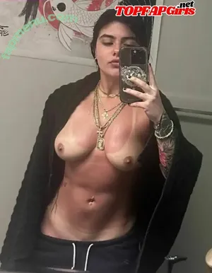  nude photo #0002