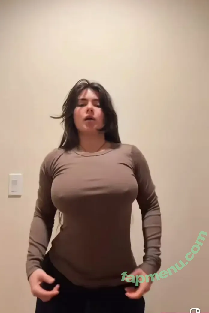 Raeleerudolph22 nude photo #0019 (Raeleerudolph22)