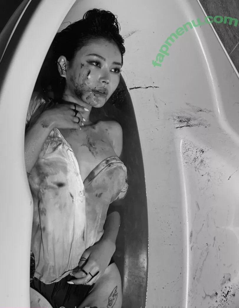 RaeLilBlack nude photo #3168 (Rae Lil Black / raelilblackofficial)