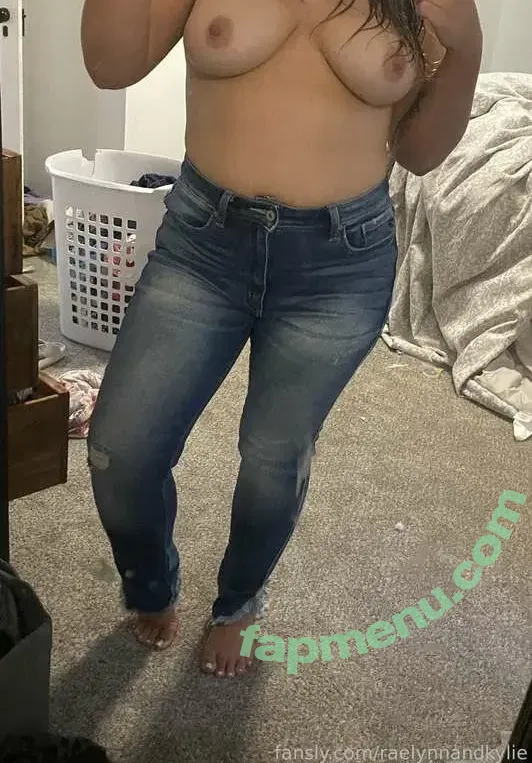 Raelynn nude photo #0005 (Milkyraelynn / raelynnofficial)