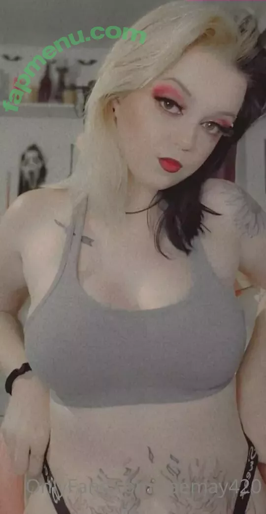 raemay420 nude photo #0014 (itsss.raeee420)