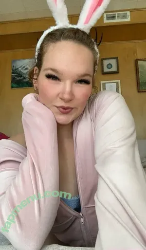 raeofsunshinee96 / raesunshine96 nude photo #0001