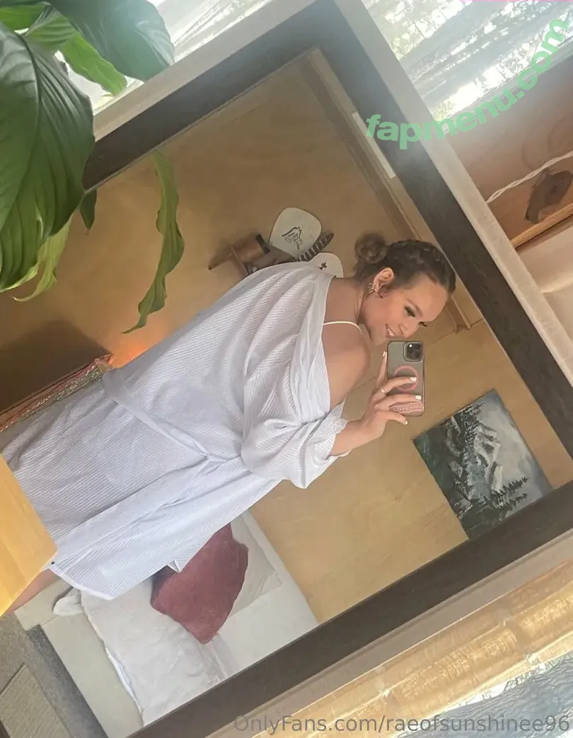 raeofsunshinee96 nude photo #0015 (raesunshine96)