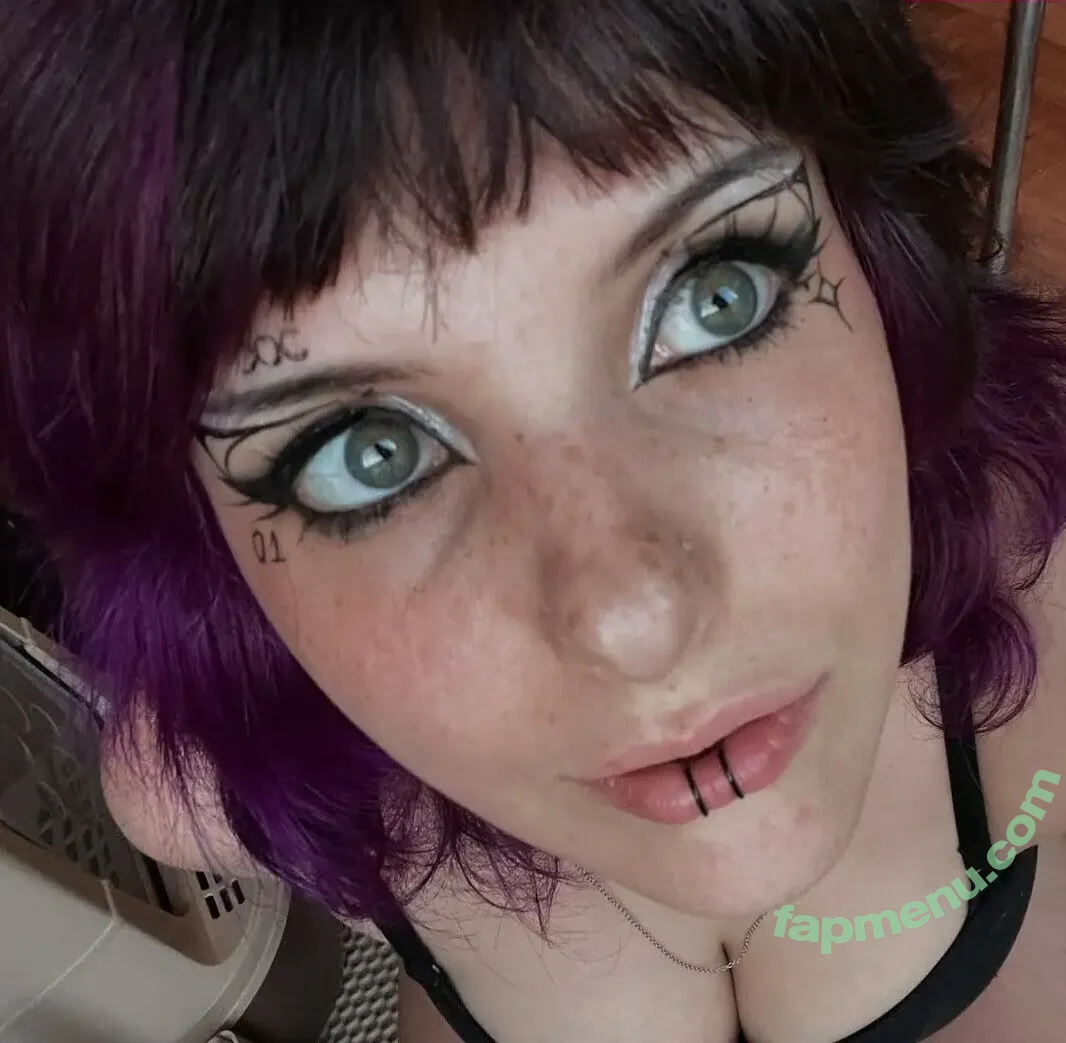 raephemel nude photo #0124 (raephemel)