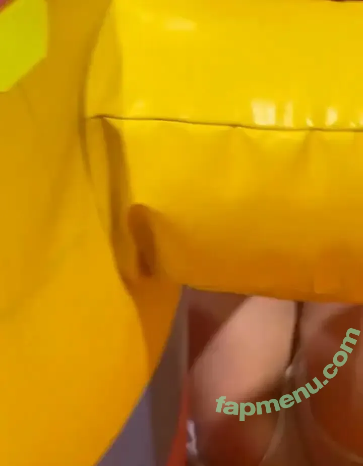 raephemel nude photo #0159 (raephemel)