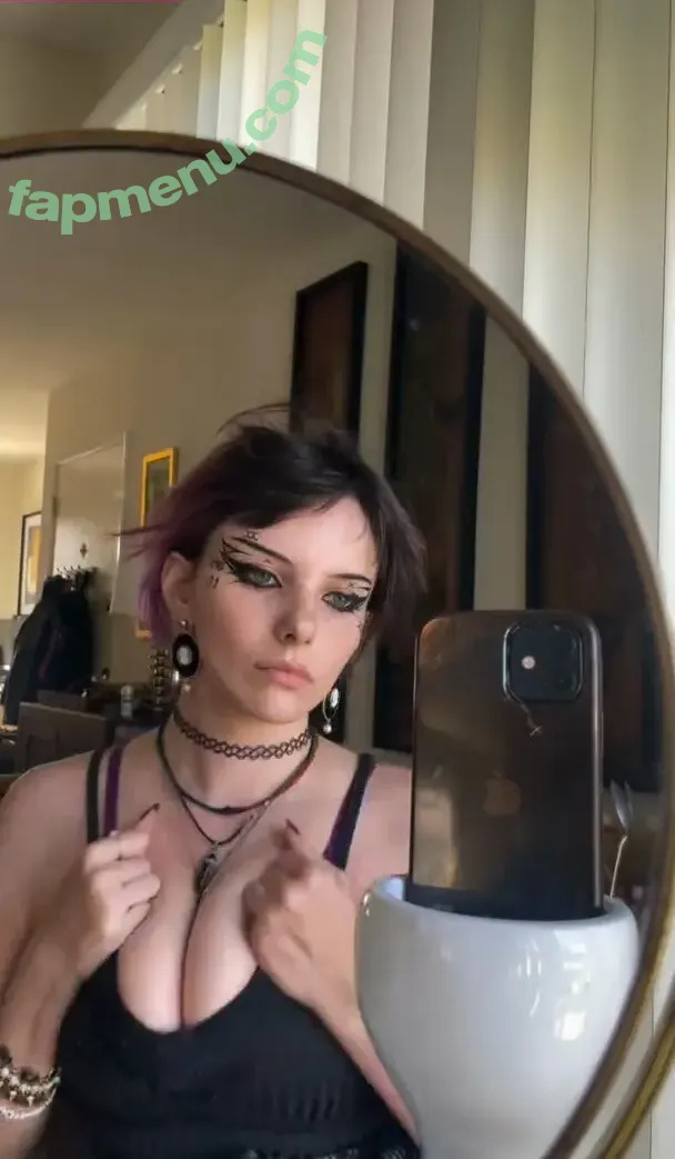 raephemel nude photo #0204 (raephemel)