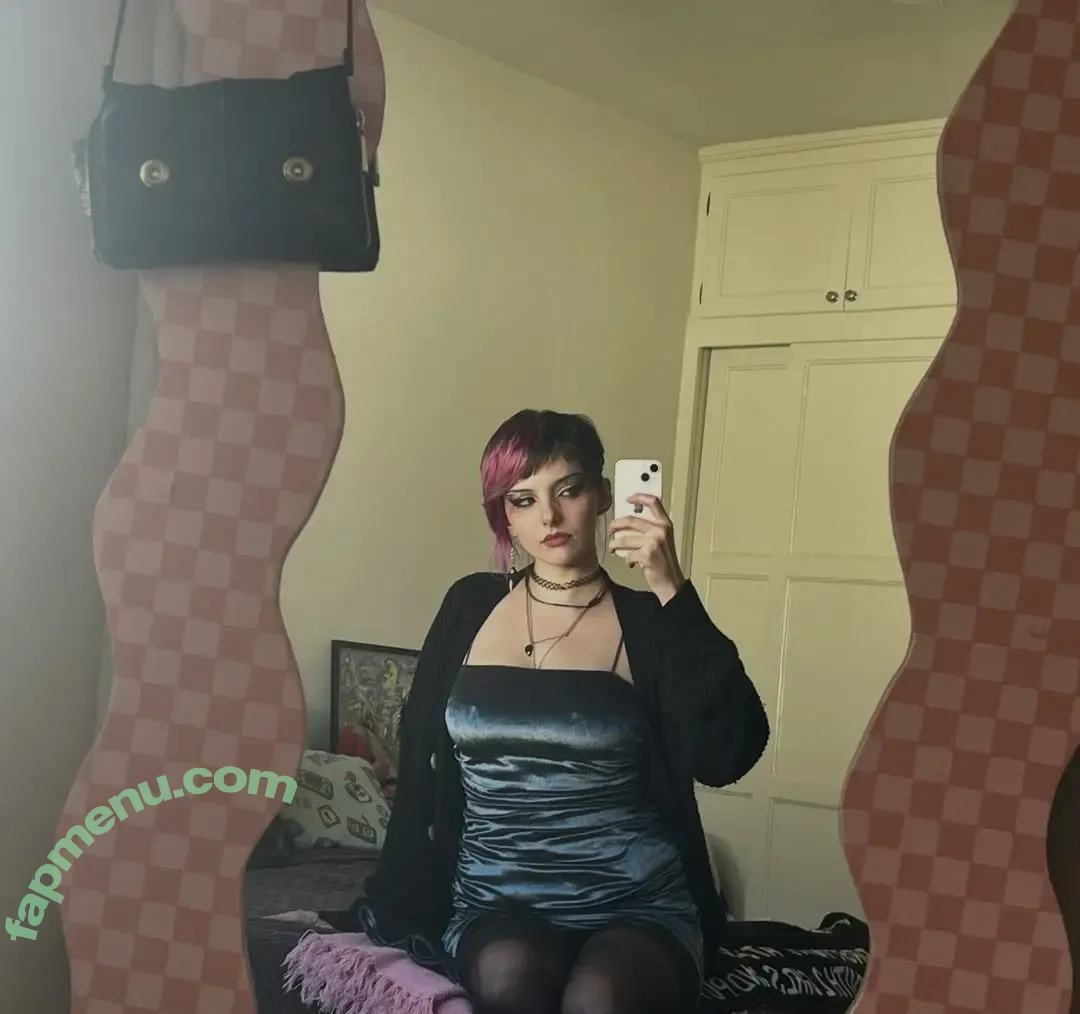 raephemel nude photo #0244 (raephemel)