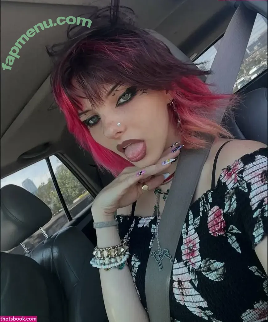 raephemel nude photo #0265 (raephemel)