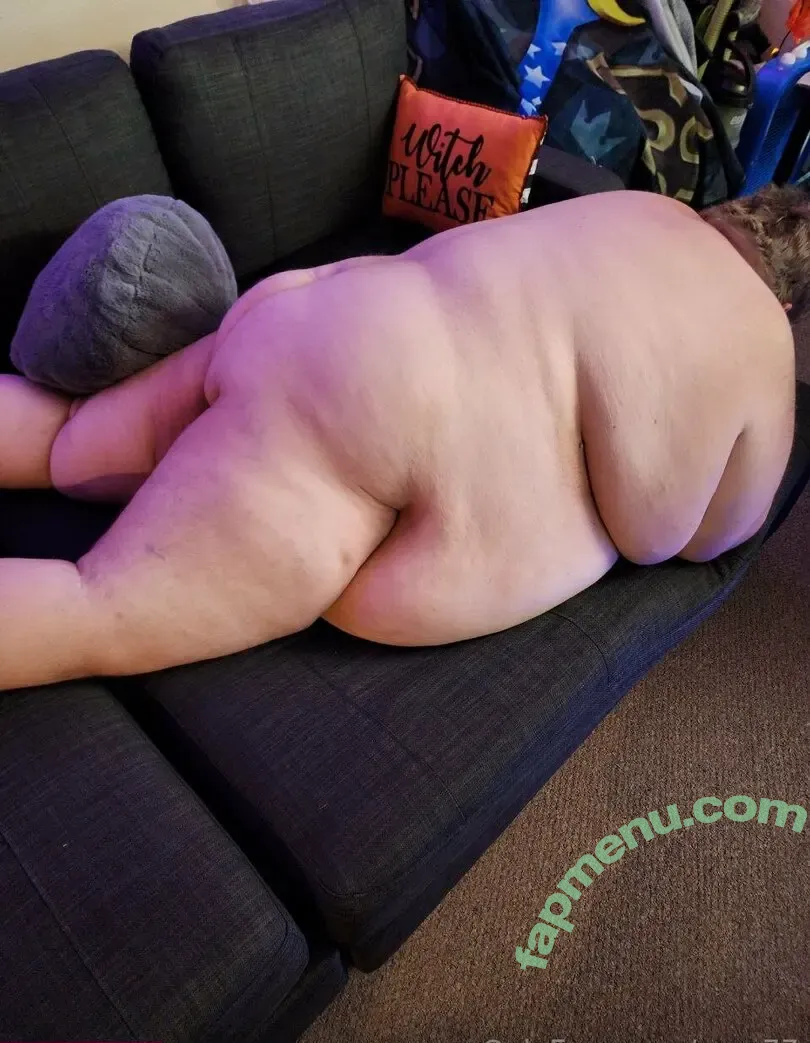 raev77 nude photo #0009 (rae.rae.7777)
