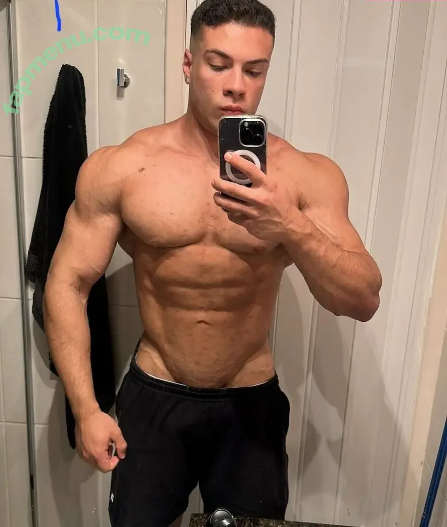 Rafa Marttinz nude photo #0001 (Rafa Marttinz)