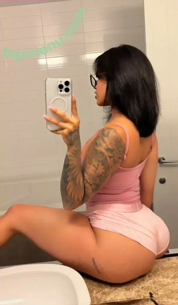 Rahaf nude photo #0020 (anyuser / rahafcaofficial / rahafmohammed)