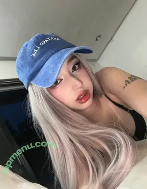 Raika / Lyka Arit / harveybeaksey nude photo #0019