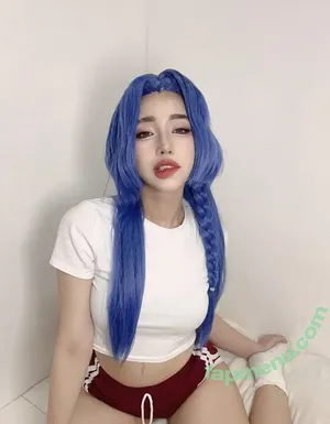 Raika / Lyka Arit / harveybeaksey nude photo #0025