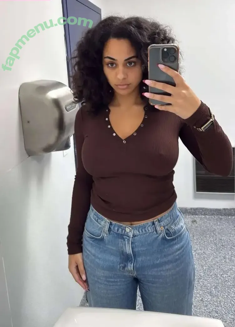 Raina Morris nude photo #0249 (quakerraina)