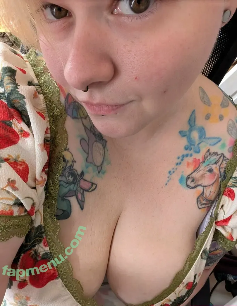 rainbow_zilla nude photo #0007 (rainbowzilla87)